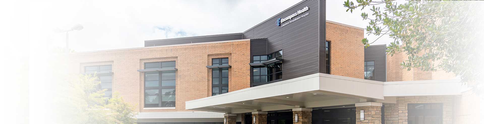 Encompass Health Lakershore Rehabilitation Hospital exterior