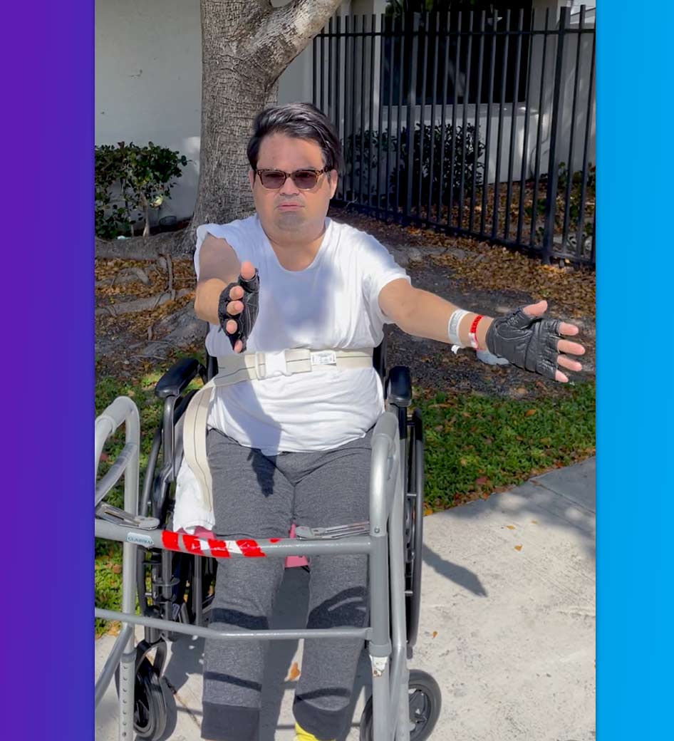 Fredy Vazquez enjoyed the sunny weather in South Florida with his occupational therapist while participating in some outdoor yoga,